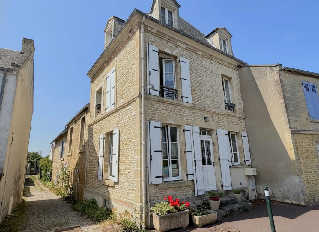 Maison 4 pièces 65 m² · à Saint-Aubin-sur-Mer · 65,1 m² · 223 000 €